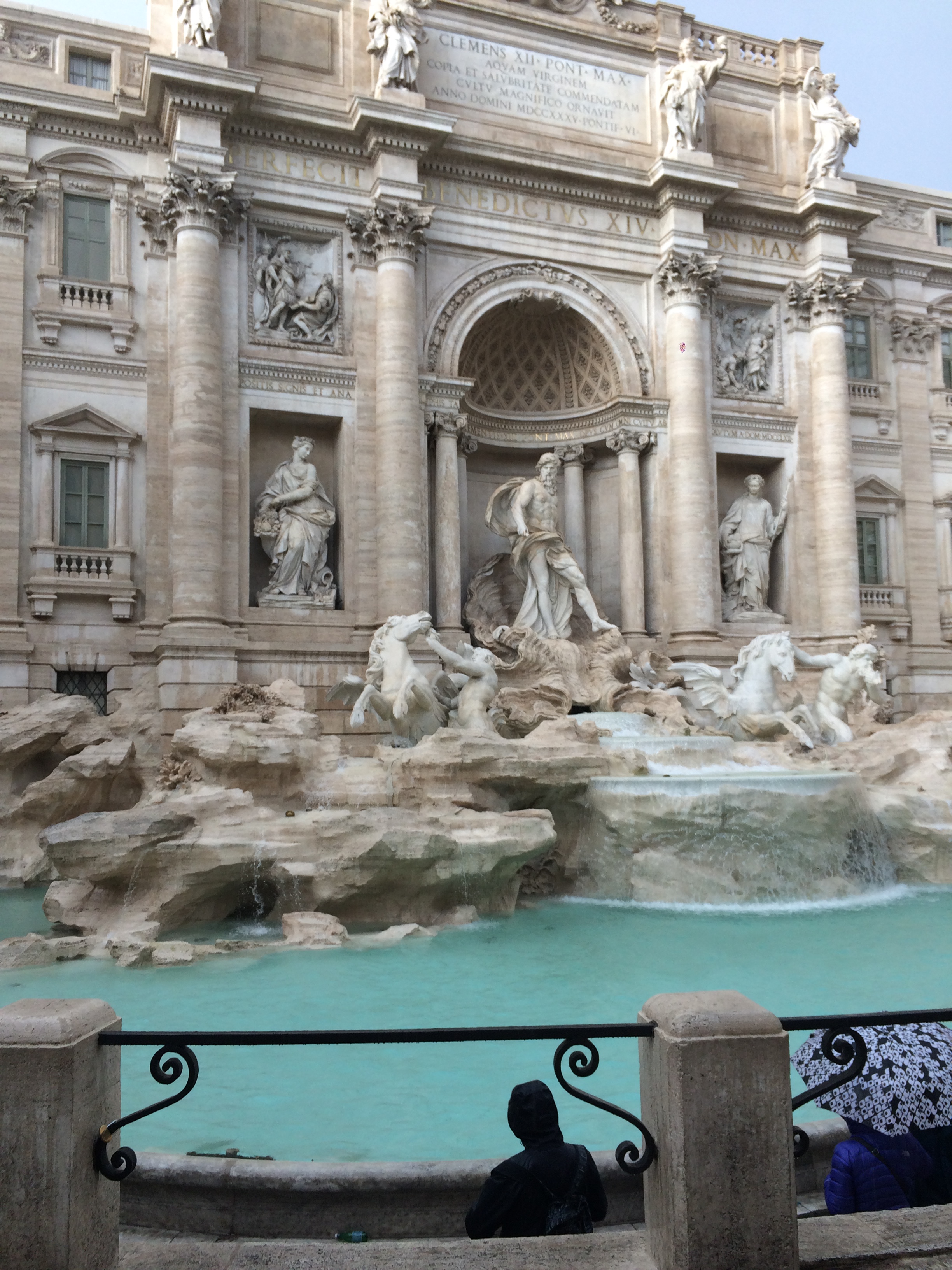 Image of the Trevi Fountain